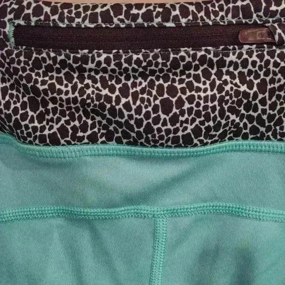 Womens Nike Dri-Fit running leggings size med - Picture 3 of 4